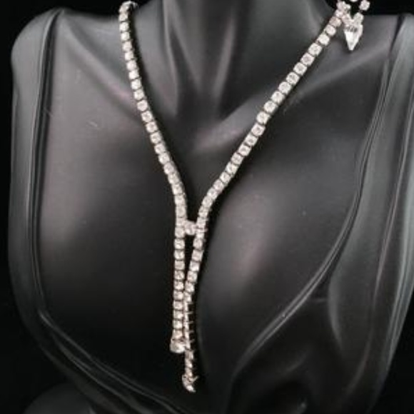 Dramatic Rhinestone Necklace & Earring Set - Picture 2 of 5